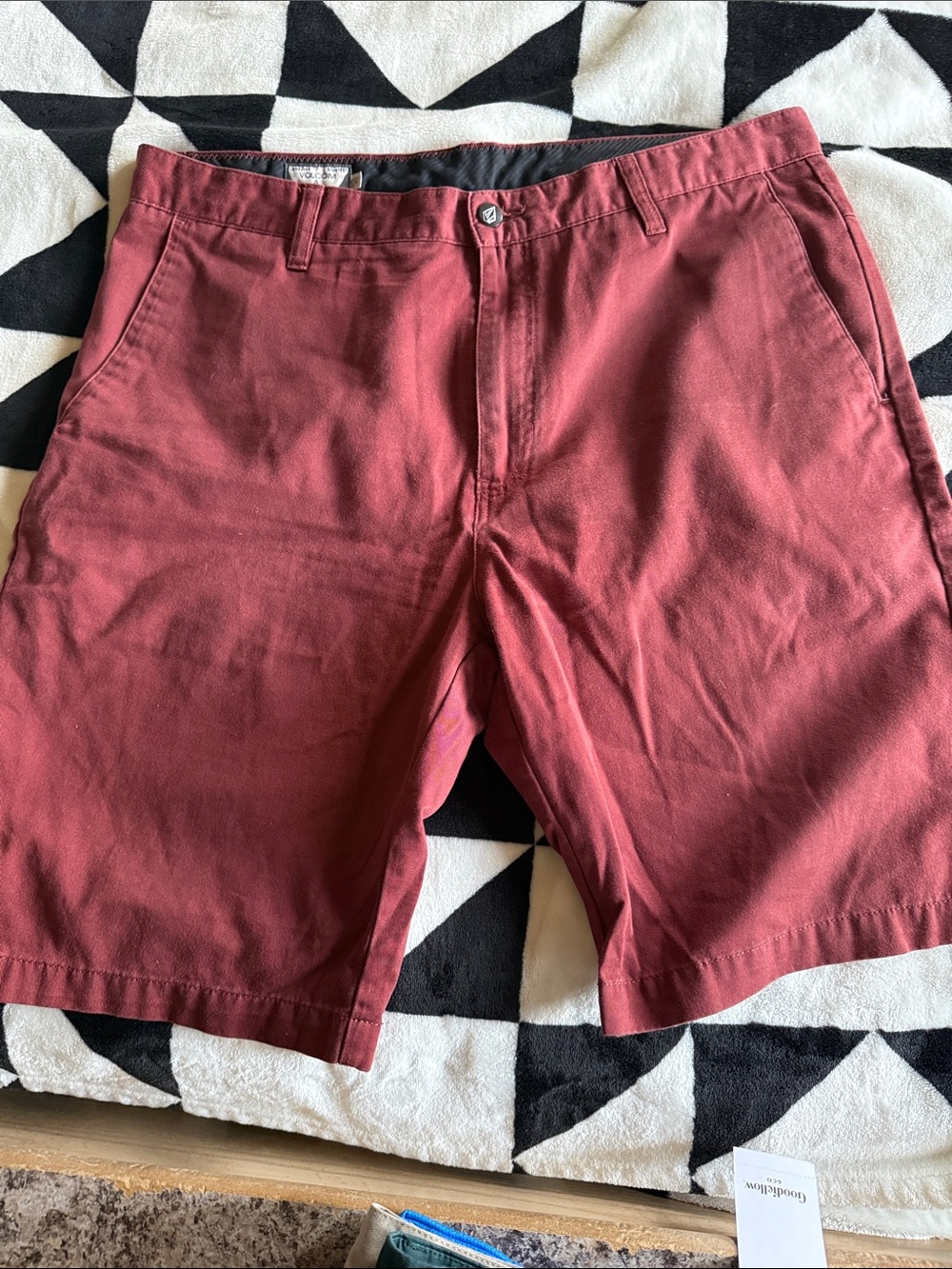Volcom Men's Flat Front Shorts in Burgundy Red